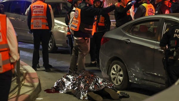 Siete muertos y tres heridos en un ataque en una sinagoga de Jerusalén este