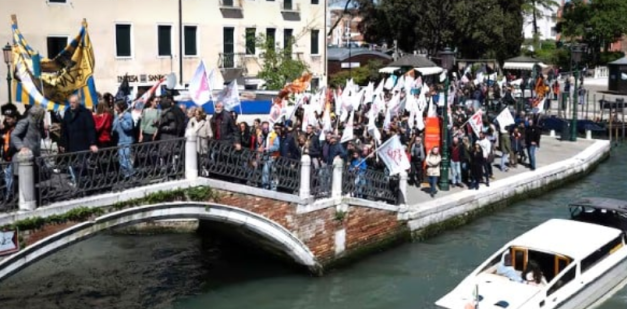 Venecia impuso el ticket de ingreso para contrarrestar el turismo masivo
