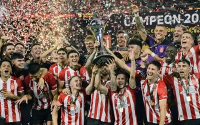 Estudiantes vapuleó a Vélez y alzó el Trofeo de Campeones