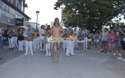 La peatonal Junín vibró al ritmo de Samba Total