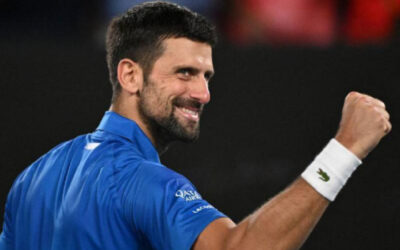 Djokovic avanzó en Australia y va por un récord de Federer