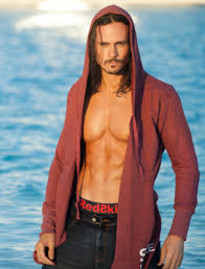 Christian Sancho: «A los siete años hacía abdominales para que no me digan Sancho Panza»