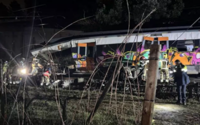 Otro accidente de trenes en España: el maquinista murió y hay al menos 37 heridos