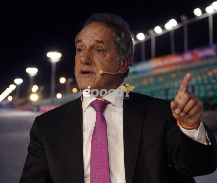 Scioli en Corrientes: disfrutaría de los Carnavales Oficiales