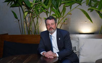 Cómo opera el Partido Comunista Chino para socavar la democracia en América Latina, según el Instituto Republicano Internacional