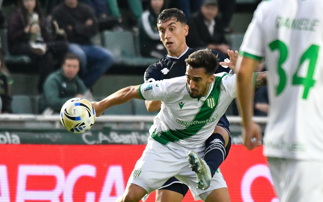 Independiente Rivadavia empata con Banfield por la fecha 15 del Torneo Apertura